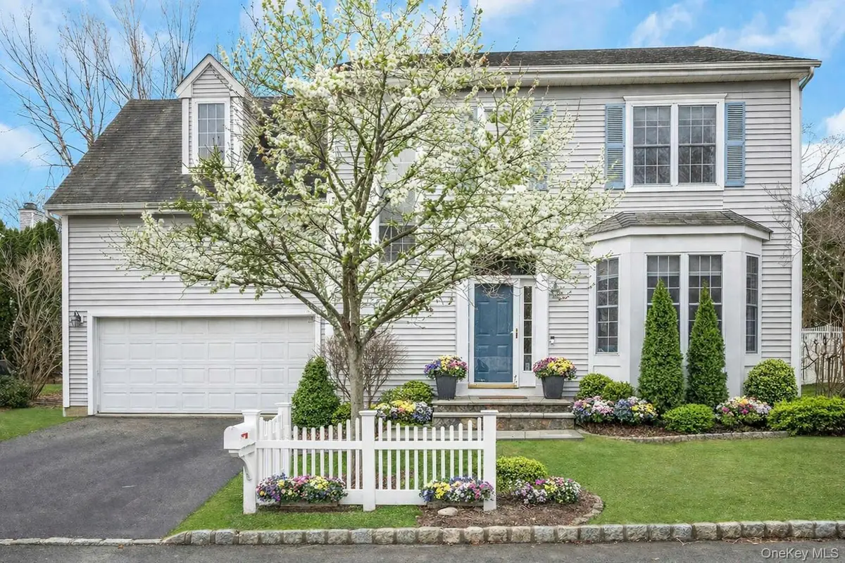 33 Valimar Boulevard, White Plains, NY 10603 - #1