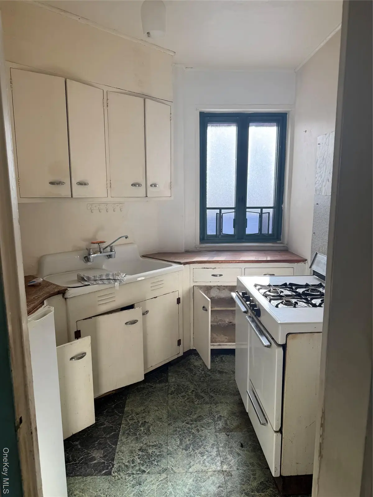 1530 Metropolitan Avenue #7g, Bronx, NY 10462 - #1