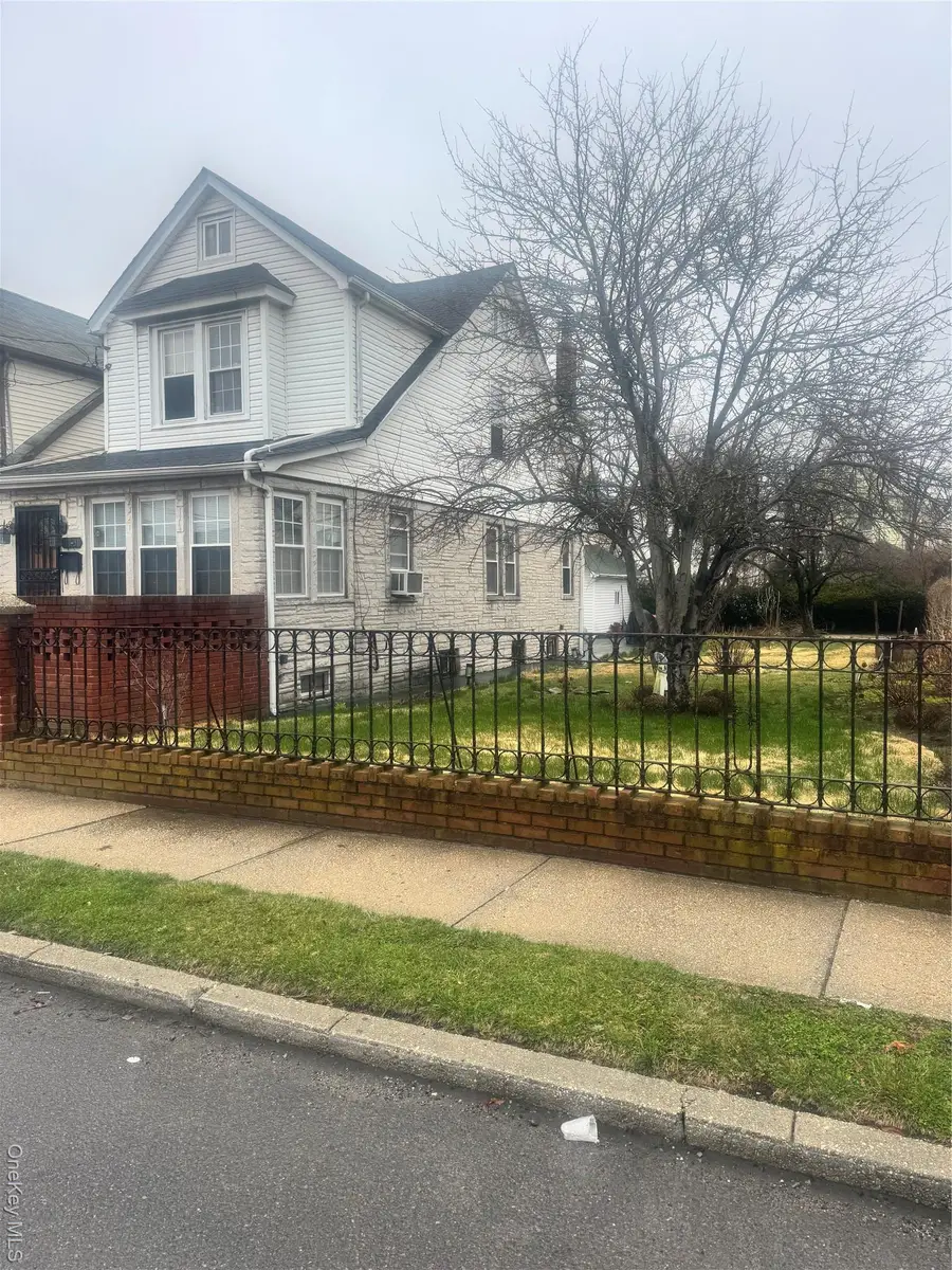 11731 192nd Street, Saint Albans, NY 11412 - #2