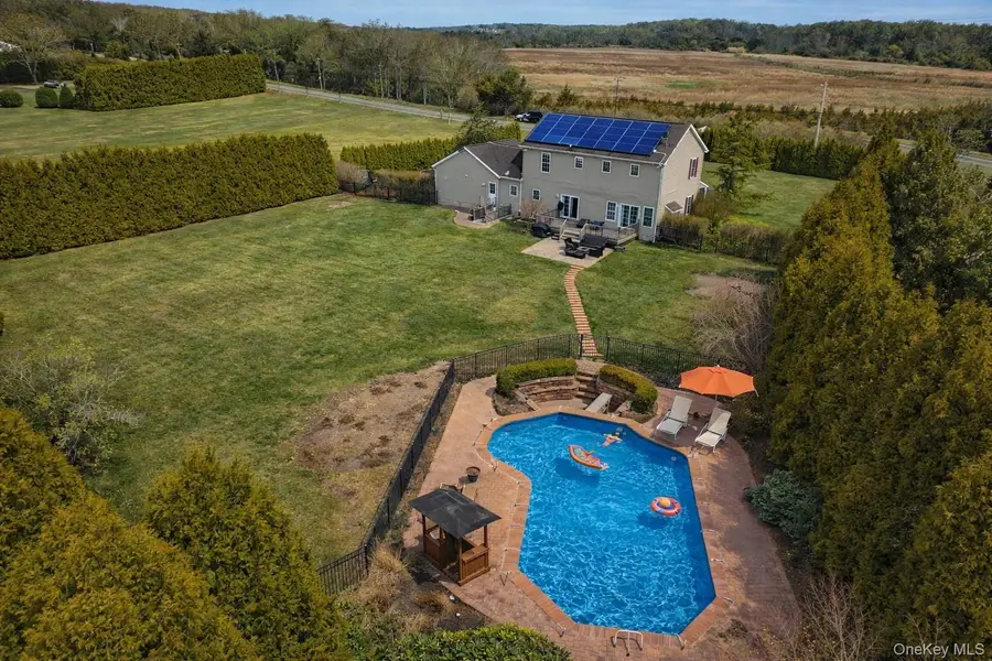 3935 Sound Avenue, Riverhead, NY 11901 - #2