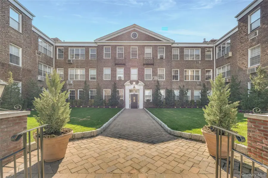 819 Broadway #1-G, Woodmere, NY 11598 - #2