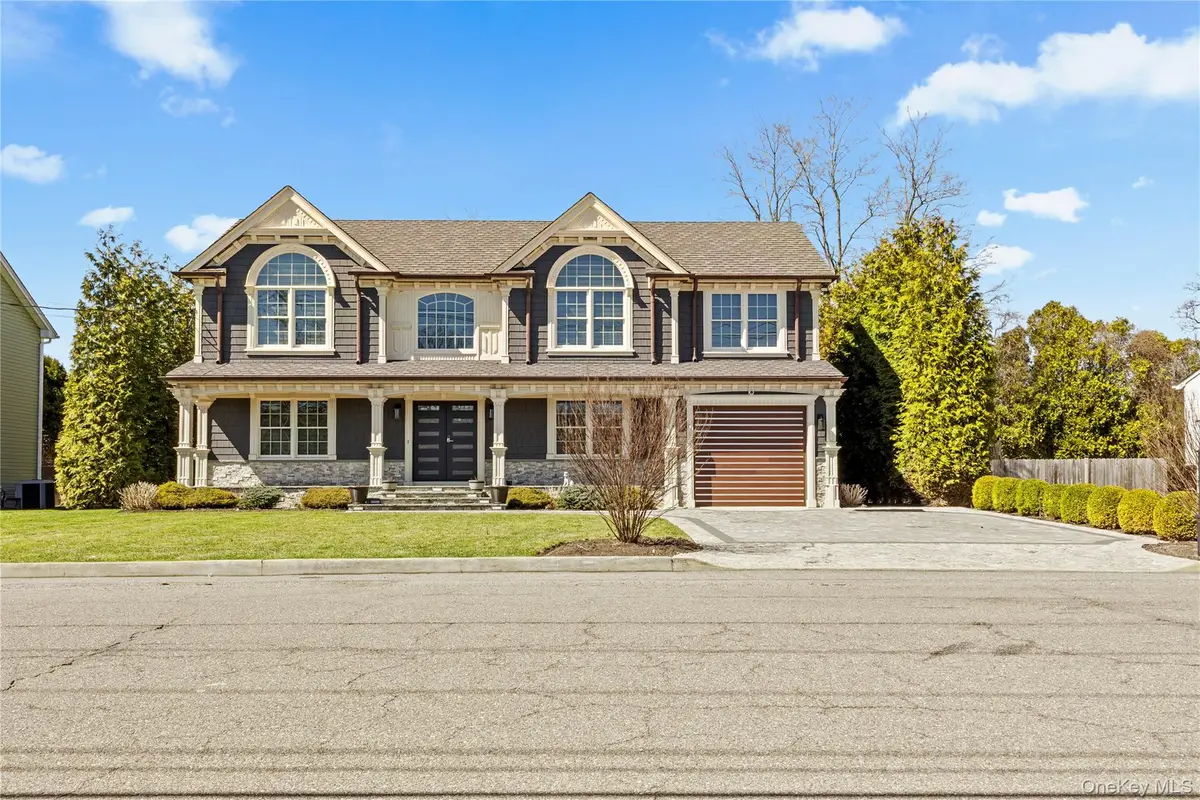 123 Columbus Boulevard, Amityville, NY 11701 - #1