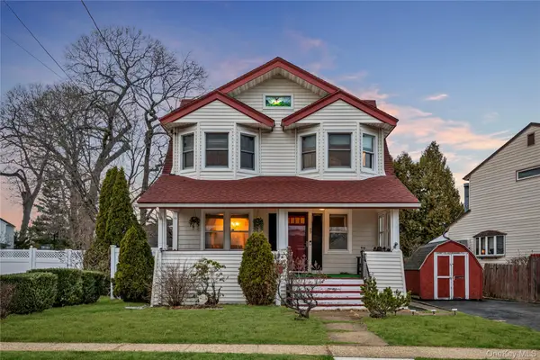 69 Forest Avenue, Valley Stream, NY 11581