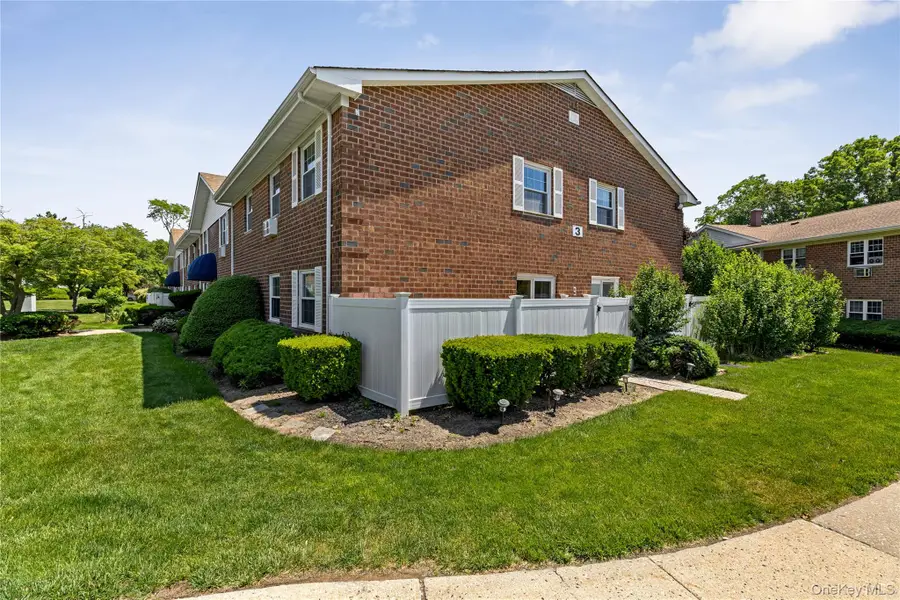 460 Old Town Road #3H, East Setauket, NY 11776 - #2
