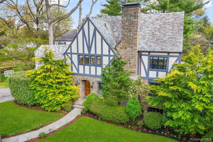 2 Vine Place, Larchmont, NY 10538 - #3