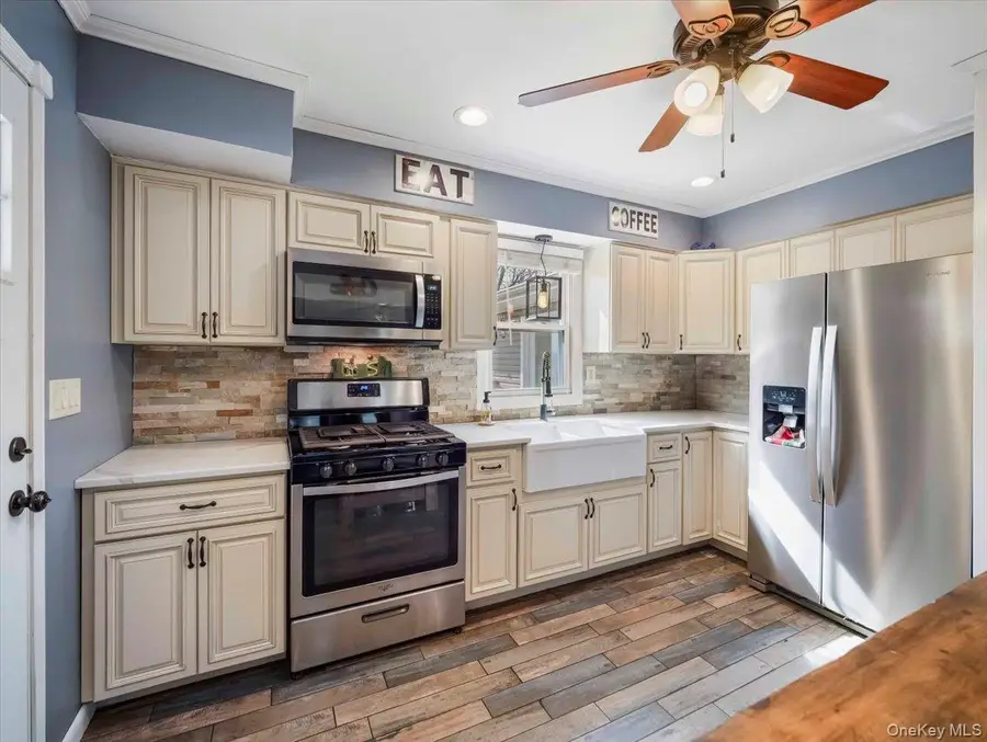 35 Hillside Avenue, Suffern, NY 10901 - #2