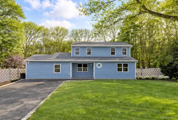 99 Ontario St, Port Jefferson Station, NY 11776