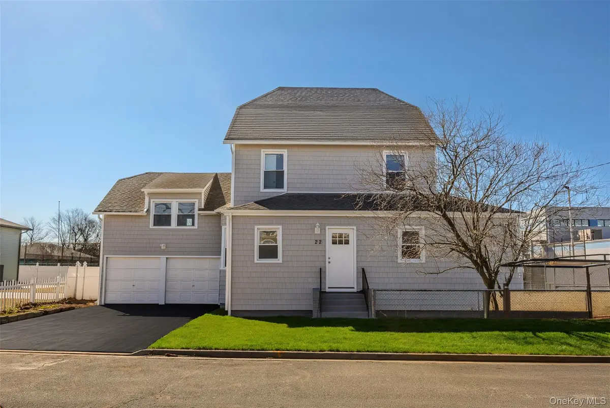 22 Colonial Avenue, Freeport, NY 11520 - #1