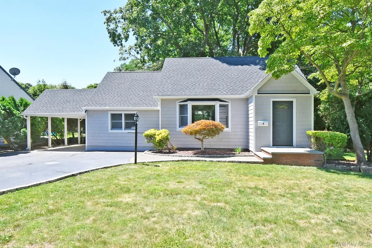 9 Koster Court, Huntington Station, NY 11746 - #1