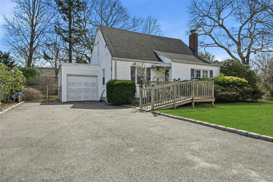 107 Fillmore Street, Centerport, NY 11721 - #2