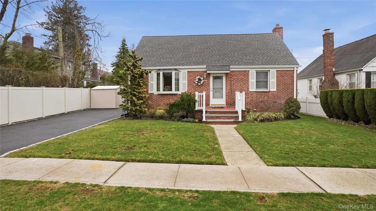 358 Kensington Road S, Garden City South, NY 11530 - #1