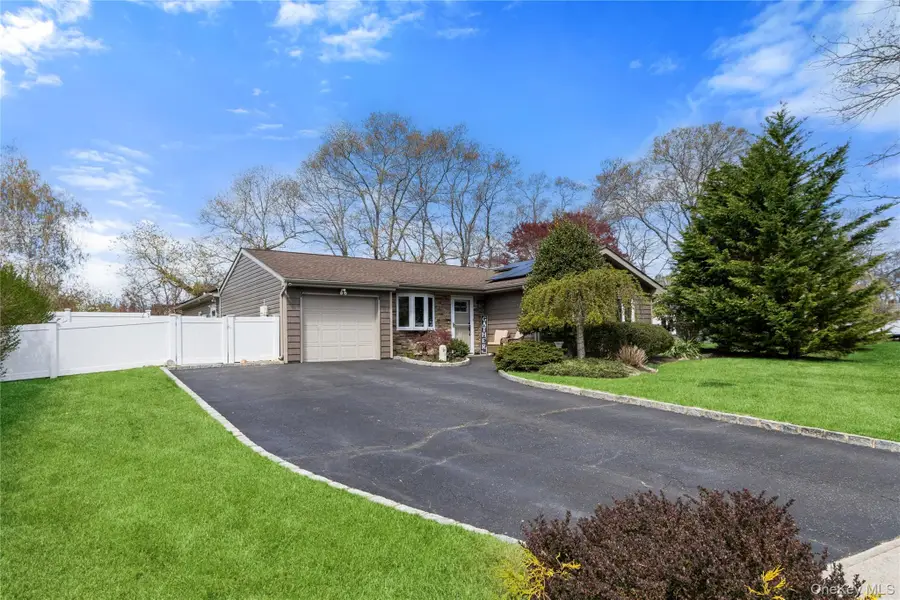 21 Elkin Drive, Middle Island, NY 11953 - #3