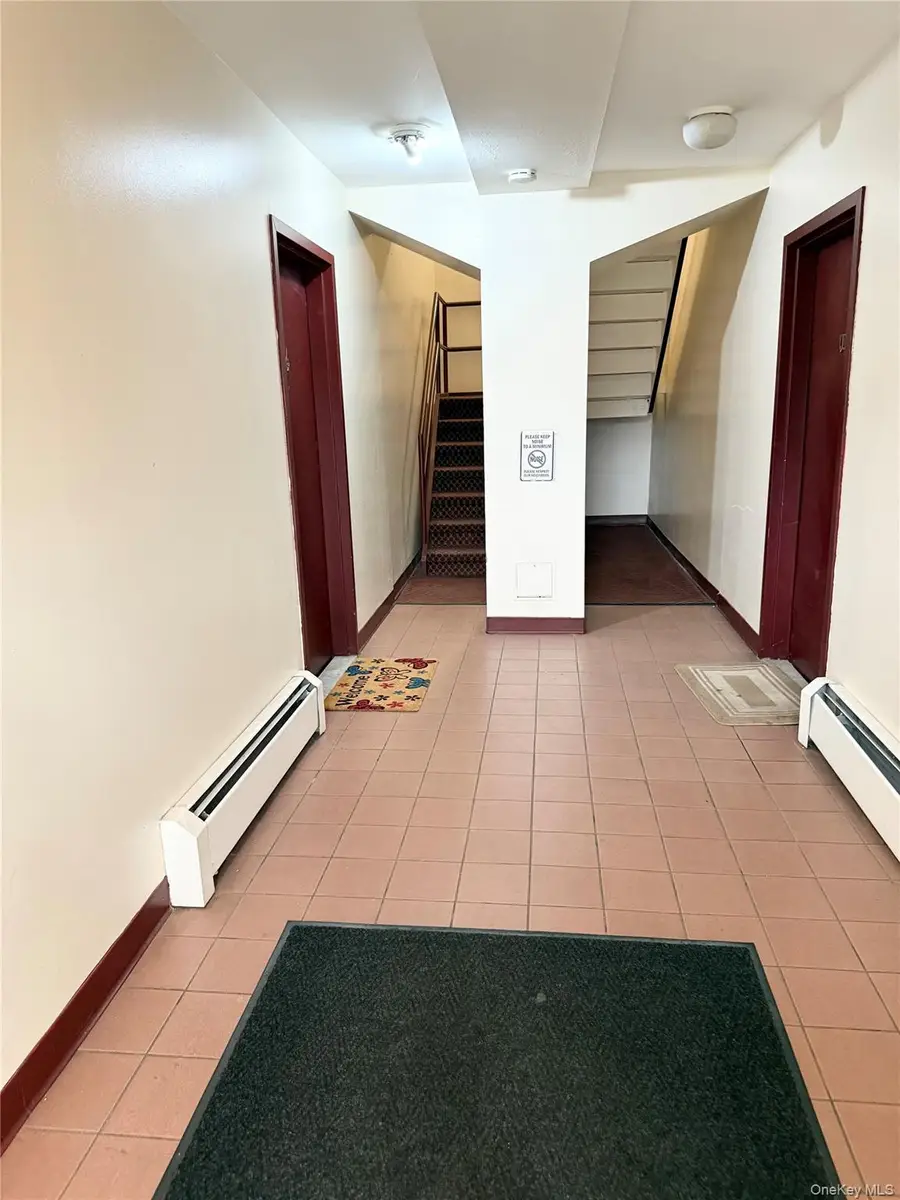 172-39 Highland Ave #4H, Jamaica, NY 11432 - #2