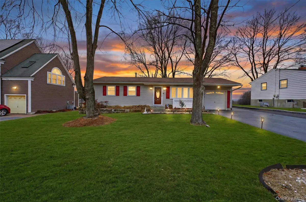 18 Cardinal Drive, Poughkeepsie, NY 12601 - #1