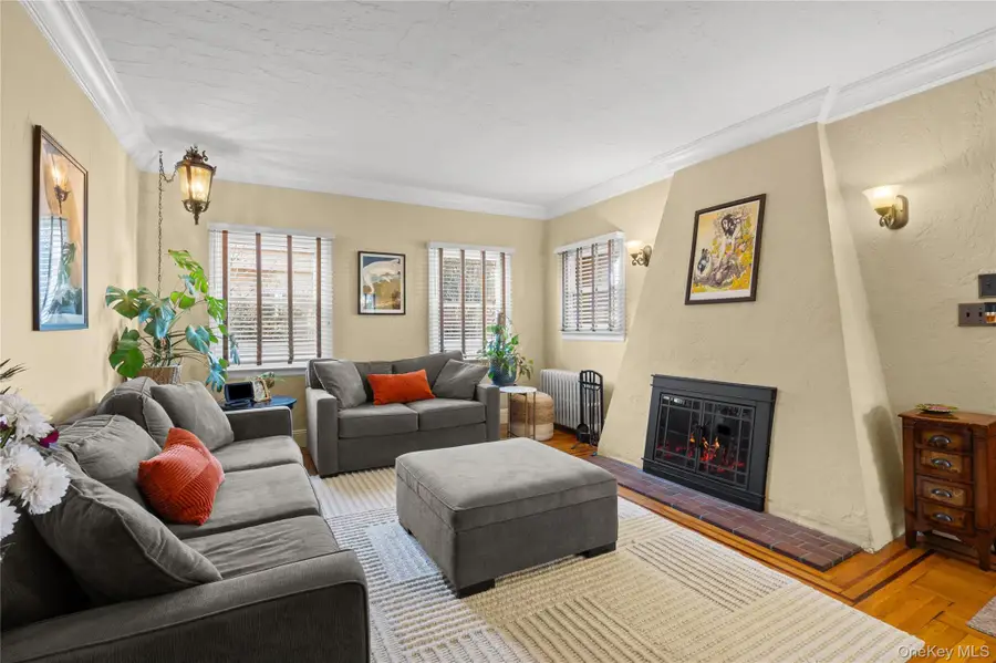 140 Frankel Boulevard, Merrick, NY 11566 - #2