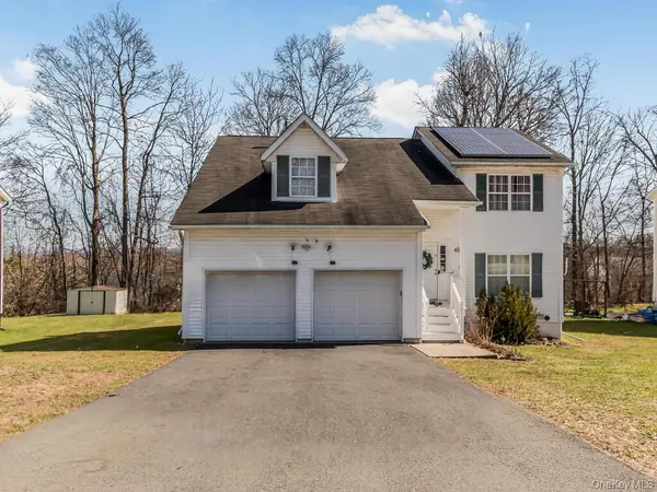 35 Dogwood Drive, Middletown, NY 10940