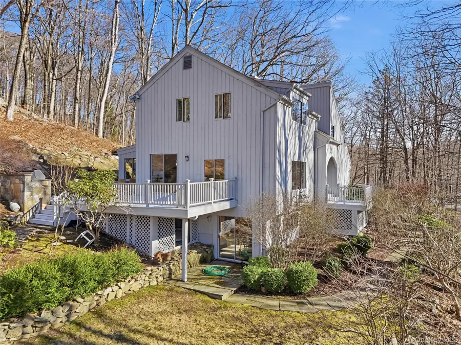 25 Longview Lane, Chappaqua, NY 10514 - #2