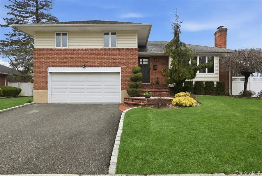 2037 Stratford Drive, Westbury, NY 11590 - #2