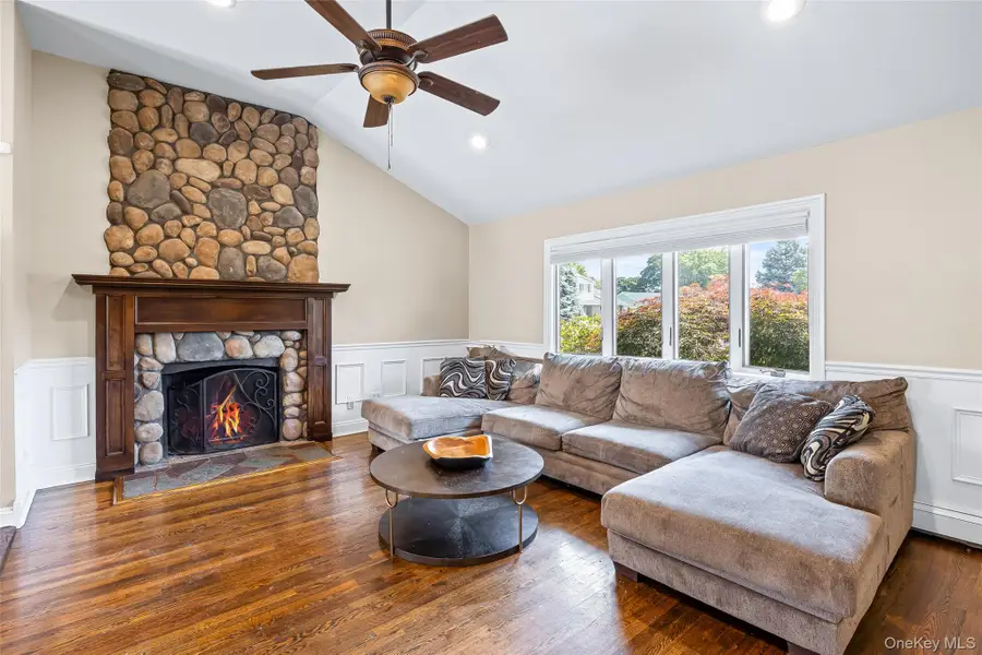 51 Plainedge Drive, Bethpage, NY 11714 - #3