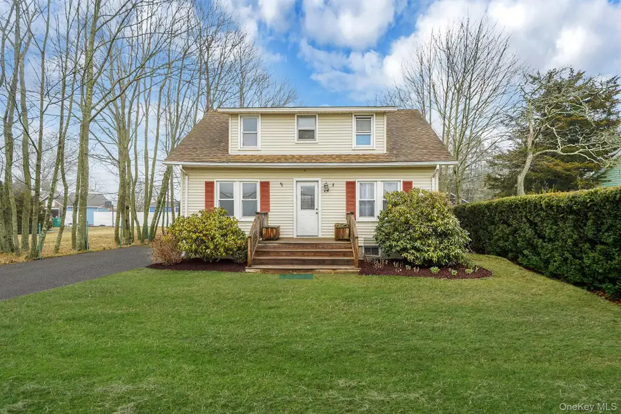 14 Tuttle Avenue, Eastport, NY 11941 - #2