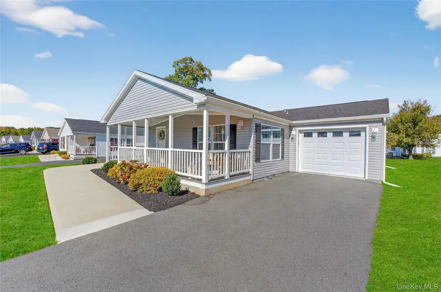 13 Orlando Drive, Poughkeepsie, NY 12603 - #2