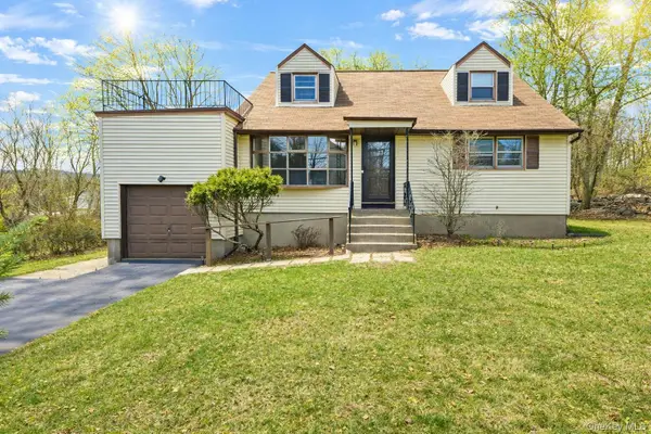 160 E Willow Tree Road, Spring Valley, NY 10977