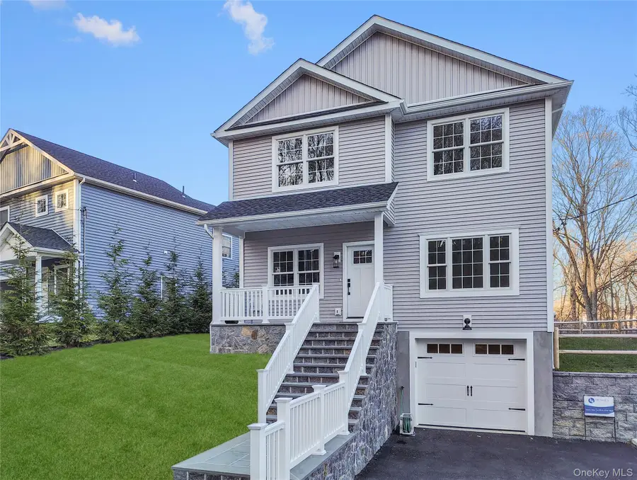 16 Stephens Lane, Valhalla, NY 10595 - #2
