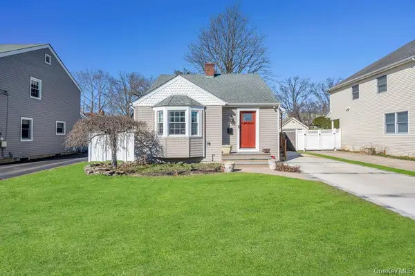 2478 Loft Avenue, Baldwin, NY 11510