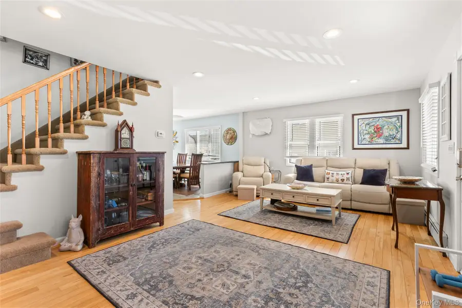 686 Adams Avenue, Lindenhurst, NY 11757 - #2