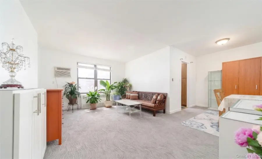 19637 69th Avenue #2F, Fresh Meadows, NY 11365 - #2