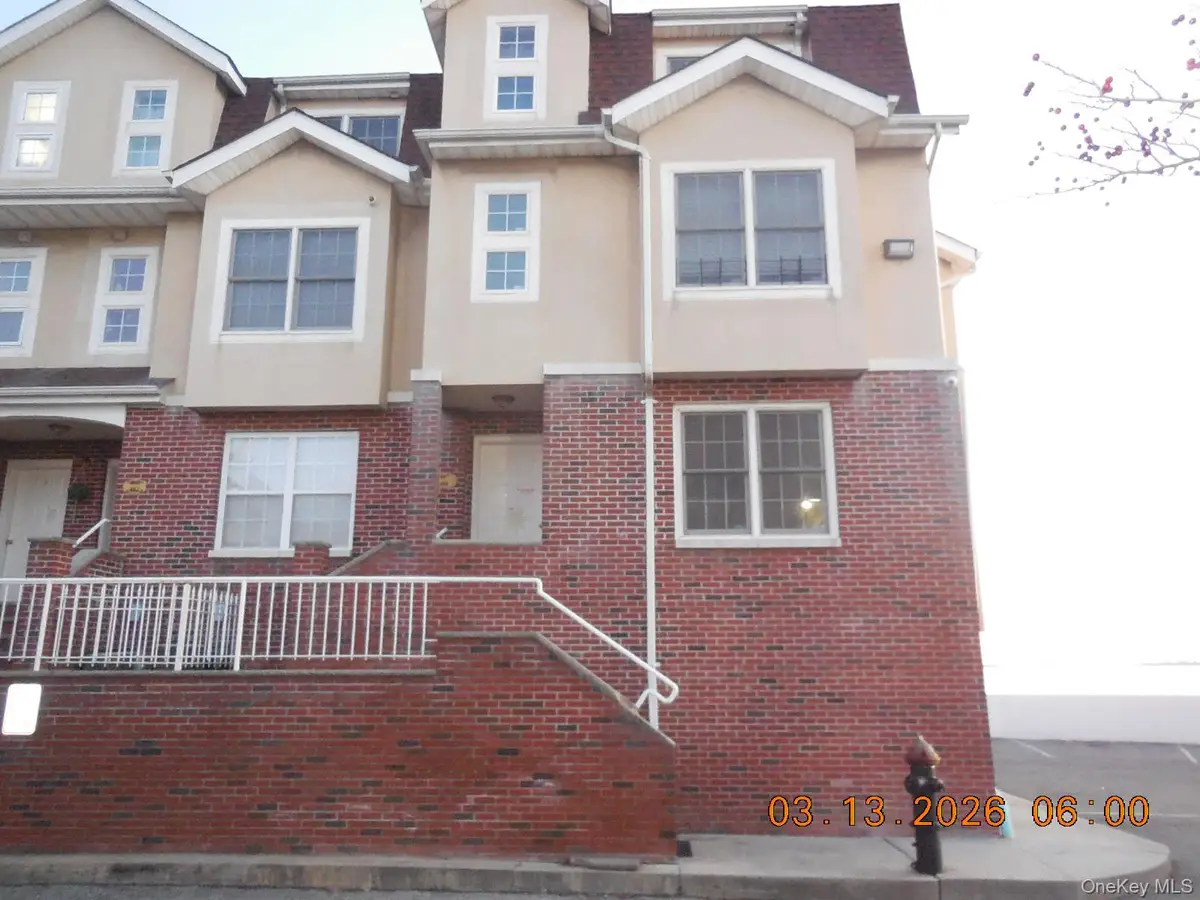 1 Patricia Lane #401, Bronx, NY 10465 - #1