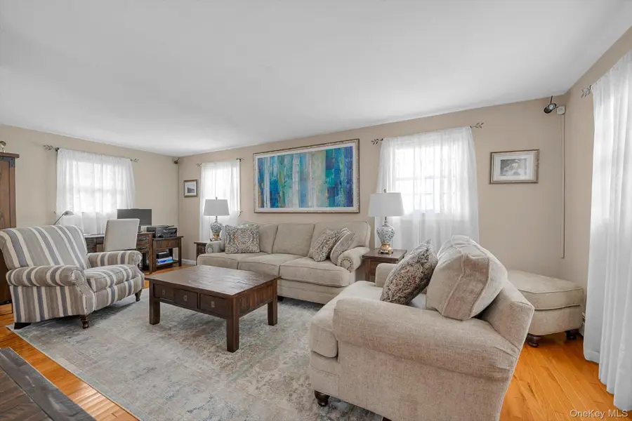 1393 Lombardy Boulevard, Bay Shore, NY 11706 - #3