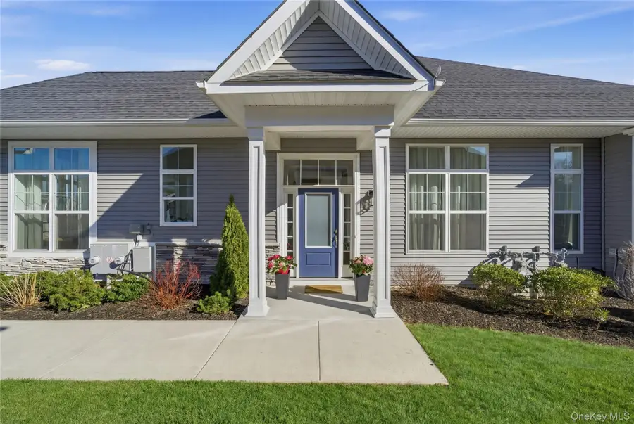 214 Belmont Circle, Yaphank, NY 11980 - #3