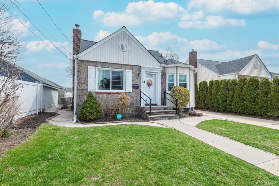 145 Jacob Street, Elmont, NY 11003 - #2