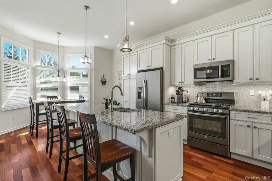 75 Jims Trail #75, Bayport, NY 11705 - #3