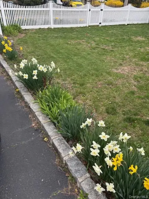 66 Colonial Street, East Northport, NY 11731 - #3