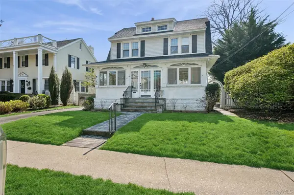 101 Harvard Avenue, Rockville Centre, NY 11570