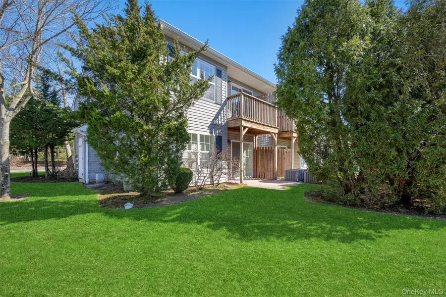 108 Maya Circle, Central Islip, NY 11722 - #3