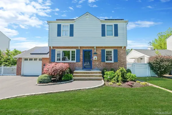 2288 3rd Street, East Meadow, NY 11554