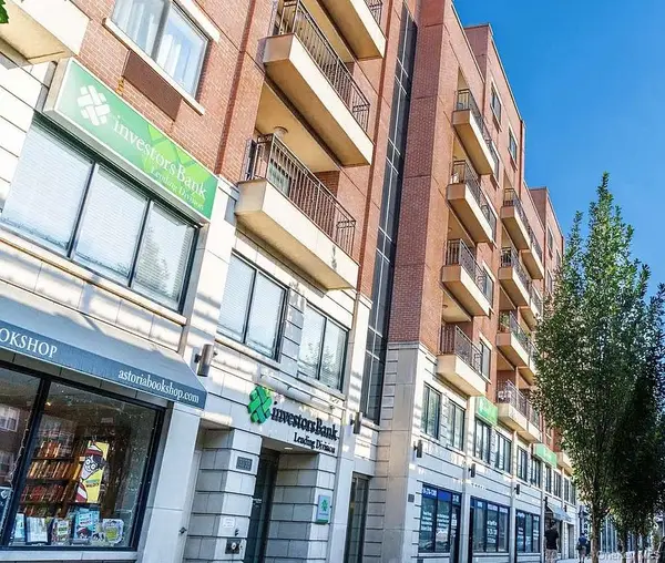 31-35 31st Street #516, Astoria, NY 11106