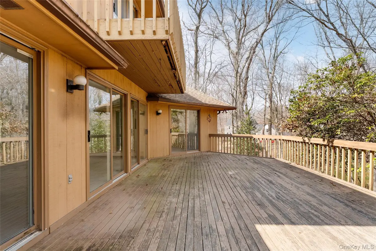 10 Hunters Trail, Wading River, NY 11792 - #1