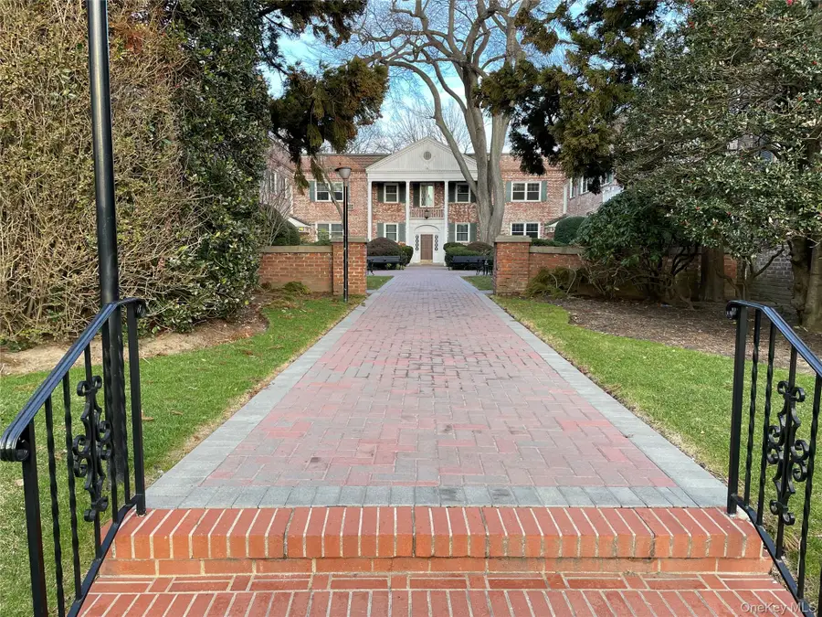 43 N Forest Avenue #C21, Rockville Centre, NY 11570 - #3