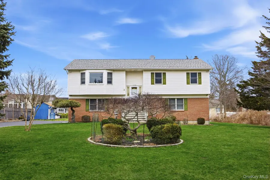 1450 Mccann Lane, Greenport West, NY 11944 - #3