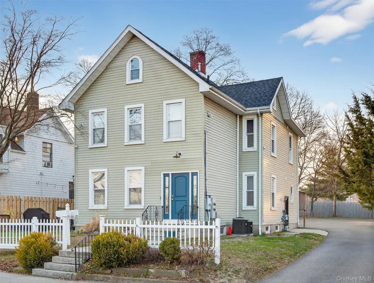 24 E Park Place, Suffern, NY 10901 - #1