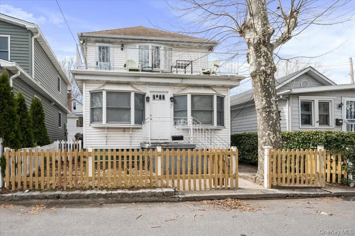 7 Poplar Avenue #7, Bronx, NY 10465 - #1