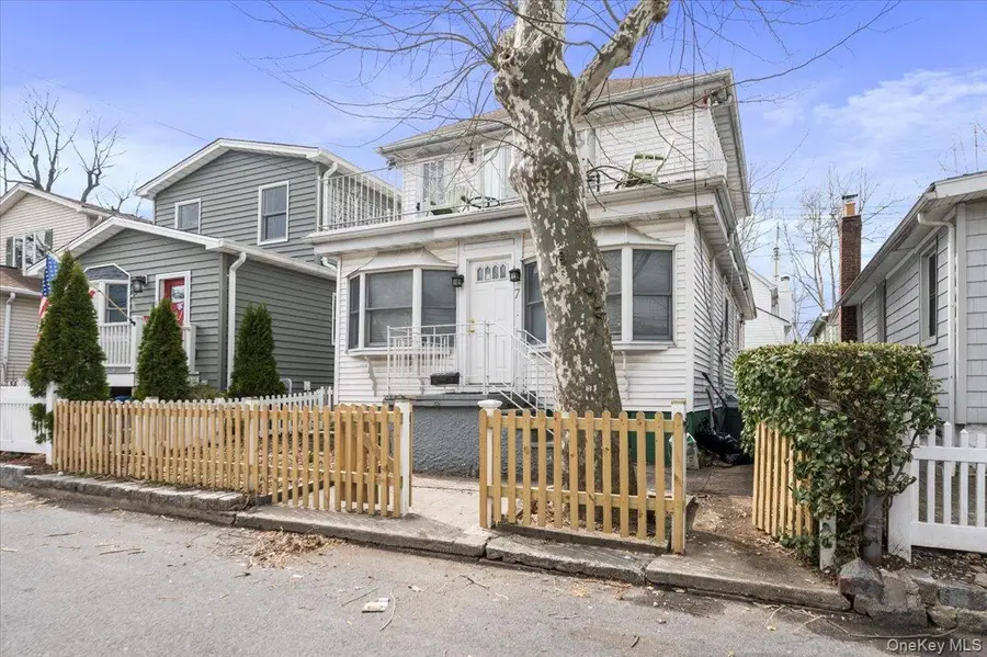 7 Poplar Avenue #7, Bronx, NY 10465 - #2