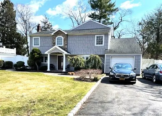 43 Hallock Avenue, Smithtown, NY 11787