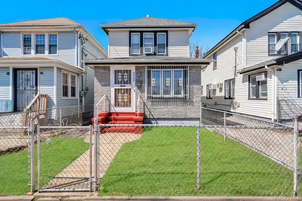 9460 199th Street, Hollis, NY 11423