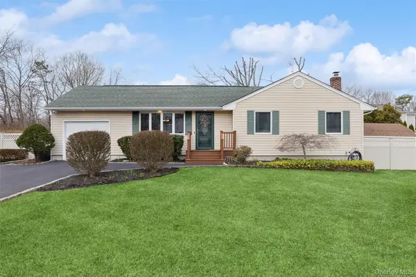 140 Oak Street, Medford, NY 11763