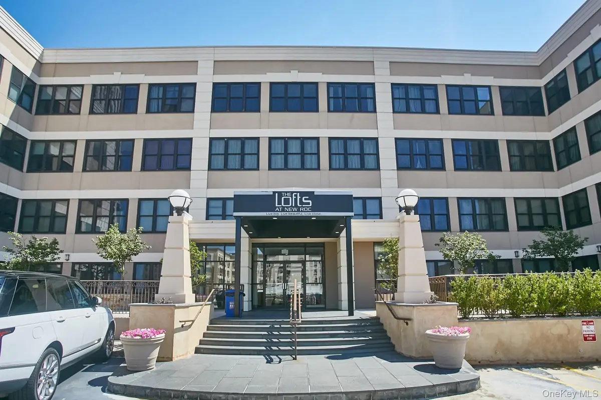 100 New Roc City Plaza #104, New Rochelle, NY 10801 - #1